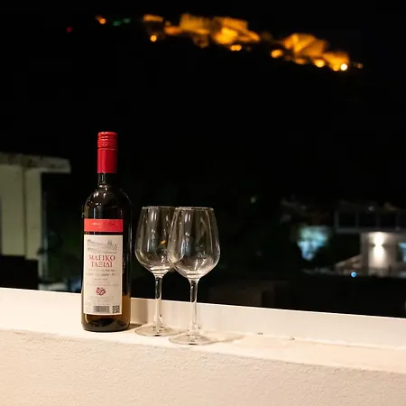 Getaway Rooftop Terrace With Unobstructed Views Of Palamidi Castle Fortress! נאפפליו