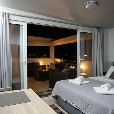 Getaway Rooftop Terrace With Unobstructed Views Of Palamidi Castle Fortress! בית נופש נאפפליו