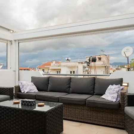 Getaway Rooftop Terrace With Unobstructed Views Of Palamidi Castle Fortress! * נאפפליו