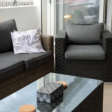 Getaway Rooftop Terrace With Unobstructed Views Of Palamidi Castle Fortress!