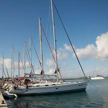 Getaway Rooftop Terrace With Unobstructed Views Of Palamidi Castle Fortress! *